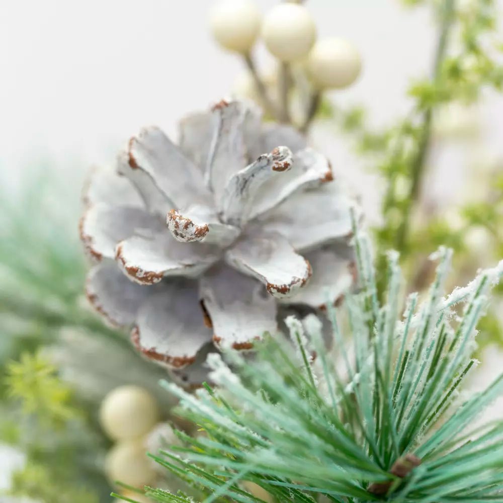 Fir and Berry Candle Ring - Distinctly Living