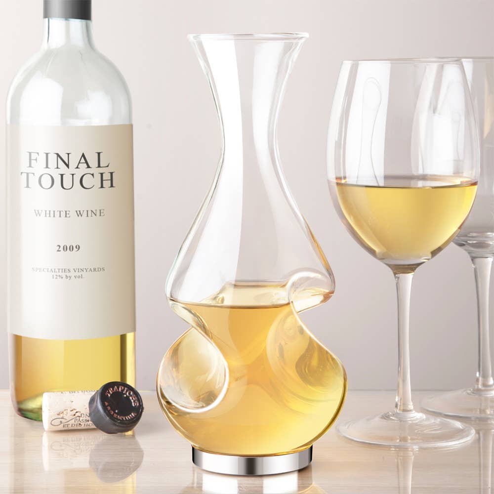 Flow Wine Aerating Decanter - Distinctly Living